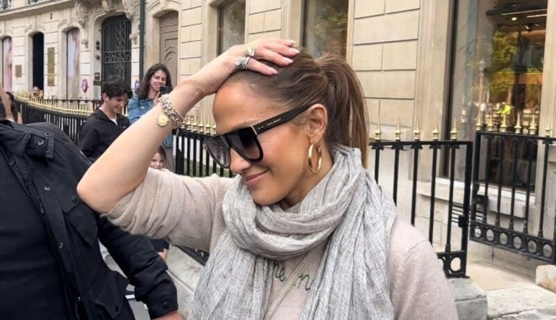 Jennifer Lopez s-a simțit nesigură după ce a născut: „Am lucrat mult cu mine”