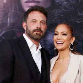 Cea mai recentă apariție a lui Jennifer Lopez și Ben Affleck îi arată pe cei doi la fel de îndrăgostiți ca în prima zi