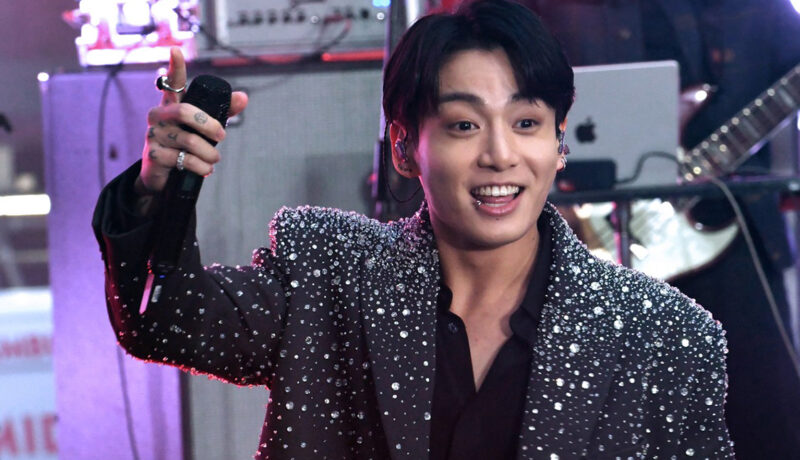Jung Kook a câștigat premiul pentru cea mai bună melodie K-Pop la Billboard Music Awards. Cui a mulțumit artistul