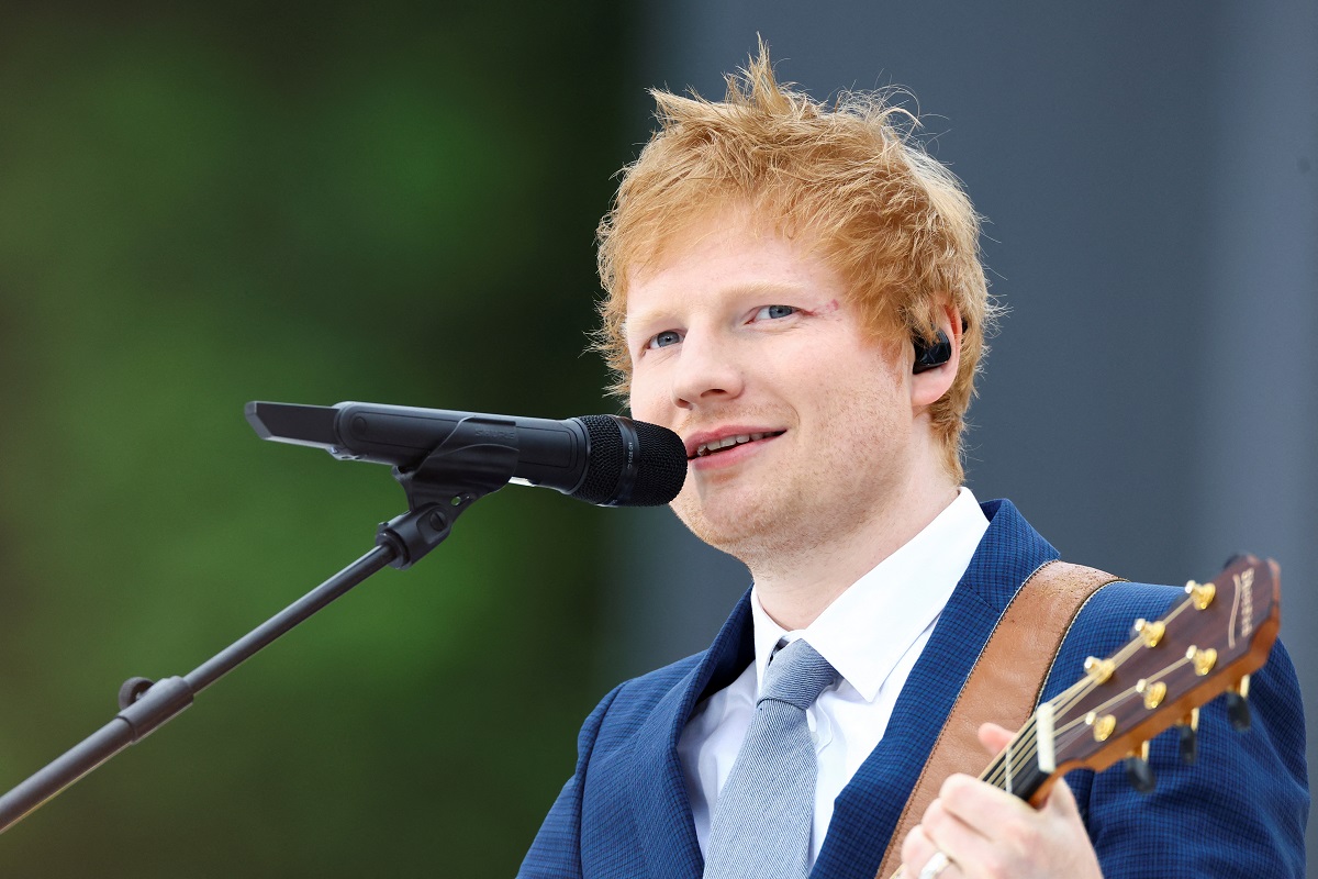 Ed Sheeran a împărtășit cu fanii câteva fotografii din culisele vieții sale de vedetă: Câteva amintiri de astăzi