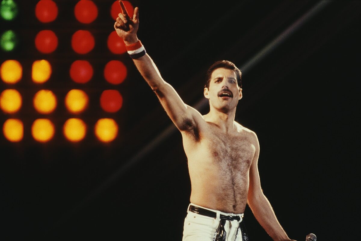 Freddie Mercury ar putea reveni pe scenă sub forma unei holograme. Regretatul membru al trupei Queen a fost adorat de milioane de oameni