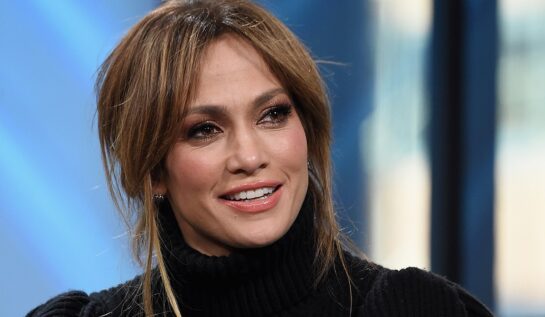 Jennifer Lopez a lansat filmul „This is Me… Now”: „Știu că ați așteptat mult timp. Iată-ne aici!”