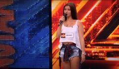 Erika Isac, pe scena X Factor