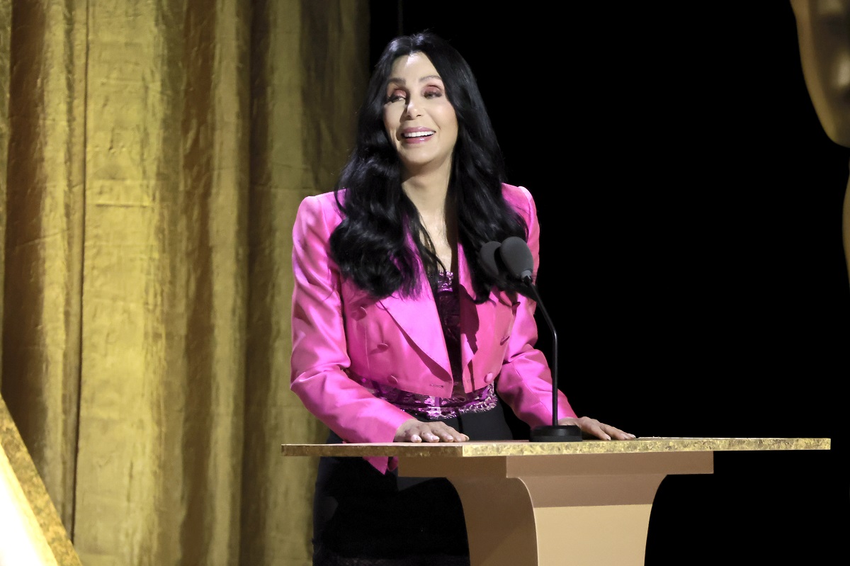 Cher a interpretat melodia Believe la iHeartRadio Music Awards. Diva a făcut un duet cu Jennifer Hudson