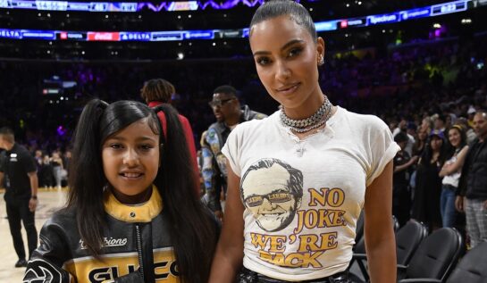 North West a publicat o imagine cu Kim Kardashian din timpul vacanței lor. Cele două au apărut în mai multe fotografii simpatice mama-fiică