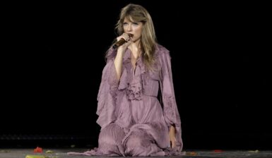 Taylor Swift nu va participa la Met Gala anul acesta. Cântăreața are programul încărcat cu spectacolele din cadrul turneului „Eras Tour”