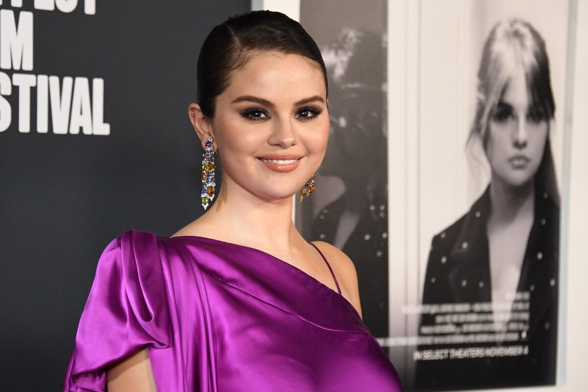 Selena Gomez a lipsit de la Met Gala pentru al șaselea an la rând. Nici iubitul ei, Benny Blanco, nu și-a făcut apariția la evenimentul plin de vedete